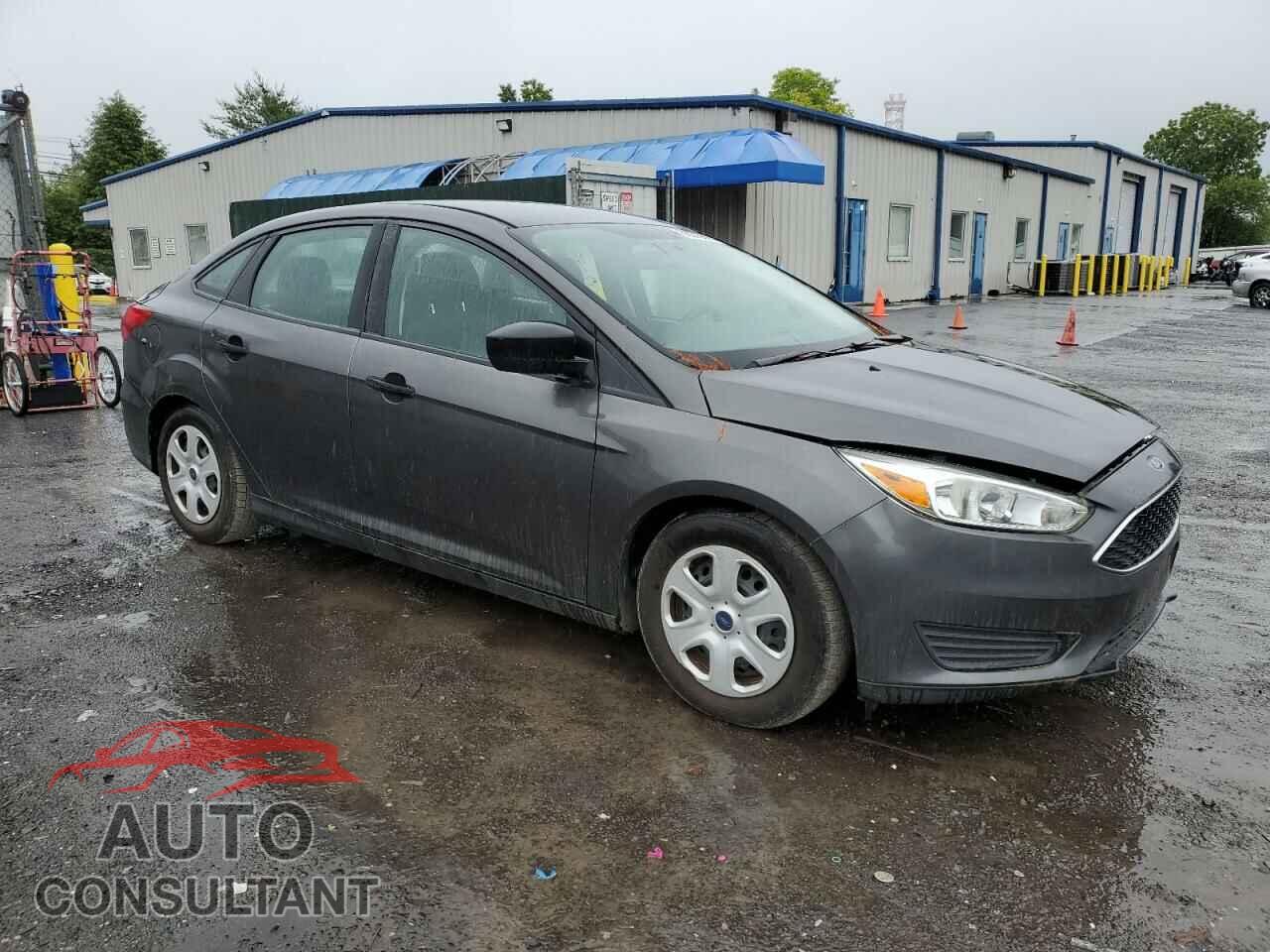 FORD FOCUS 2015 - 1FADP3E23FL322332