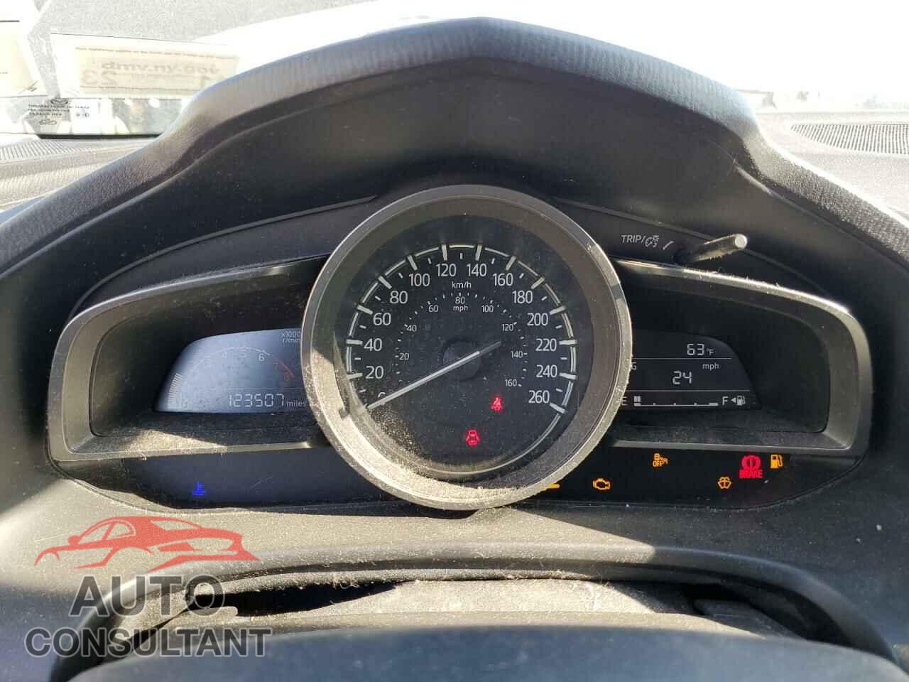 MAZDA 3 2017 - 3MZBN1L78HM132387