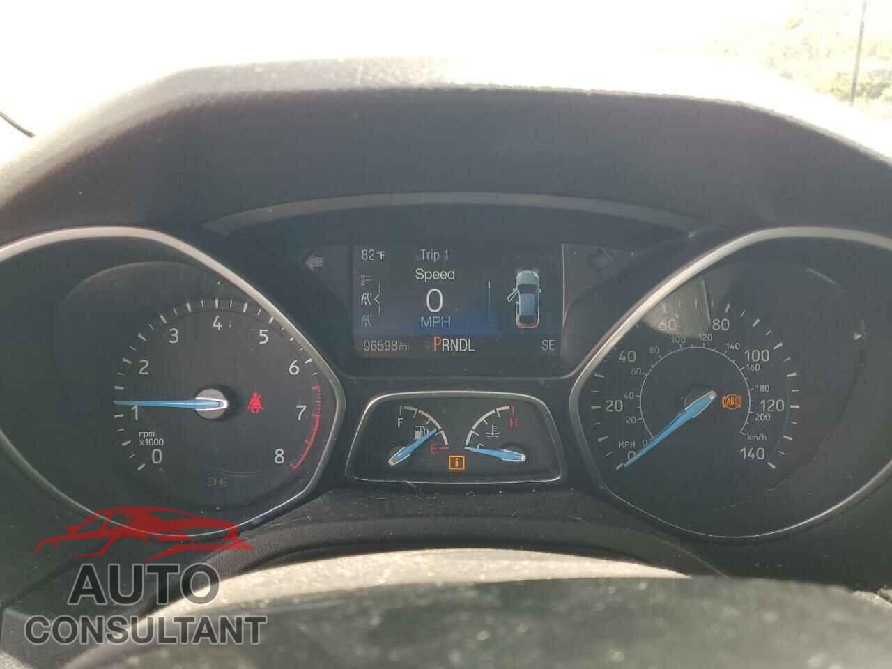 FORD FOCUS 2015 - 1FADP3F20FL294018