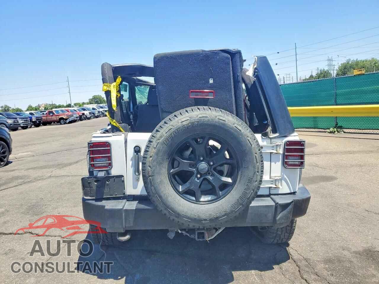 JEEP WRANGLER 2011 - 1J4AA2D19BL549045