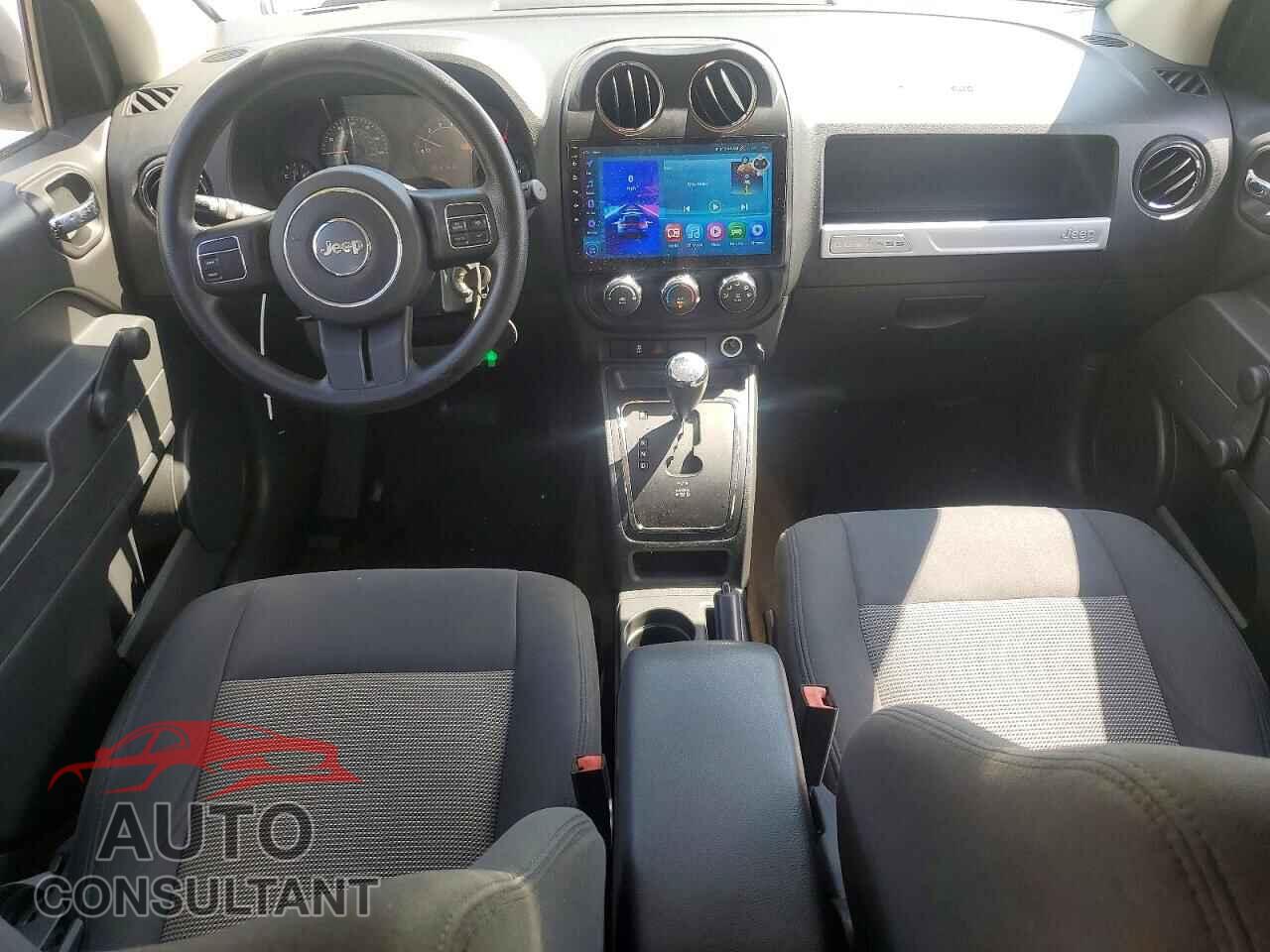 JEEP COMPASS 2017 - 1C4NJDBB9HD127200