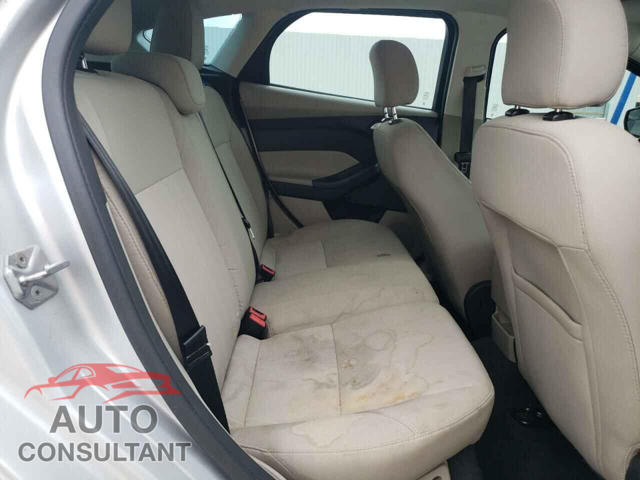 FORD FOCUS 2016 - 1FADP3K20GL342933