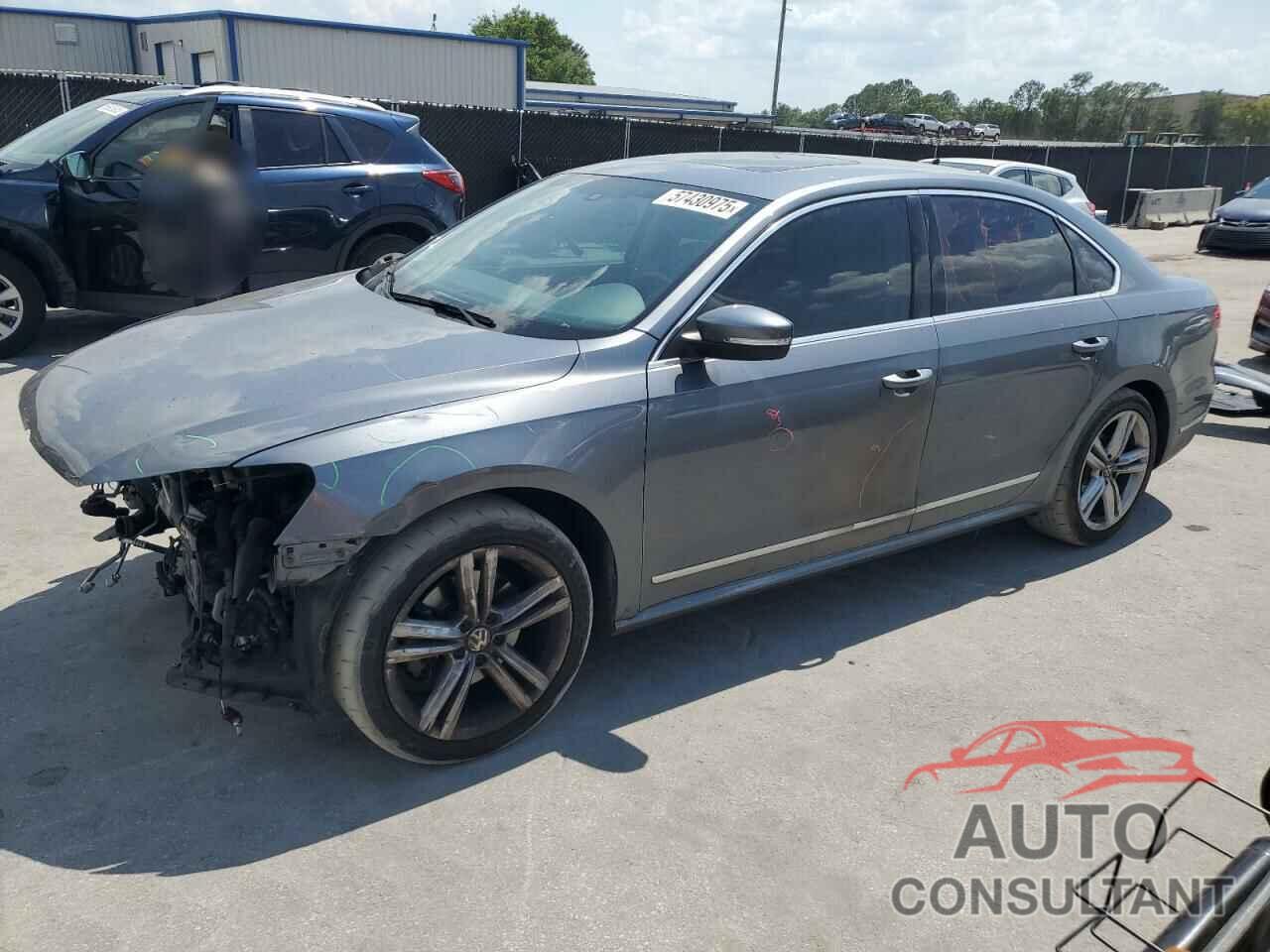 VOLKSWAGEN PASSAT 2014 - 1VWCT7A33EC069211