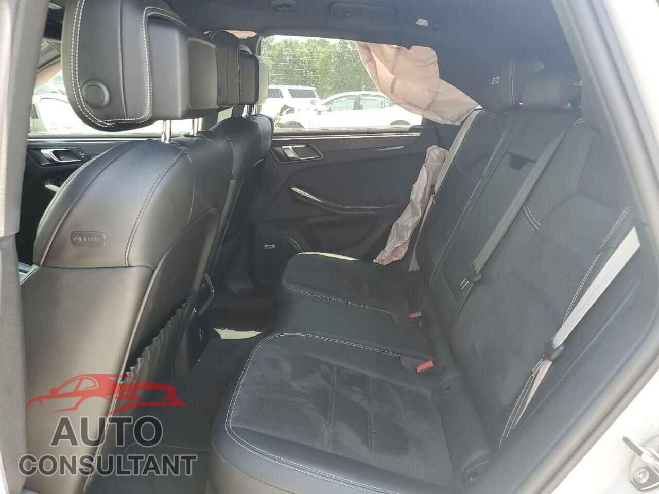 PORSCHE MACAN 2021 - WP1AG2A52MLB52578