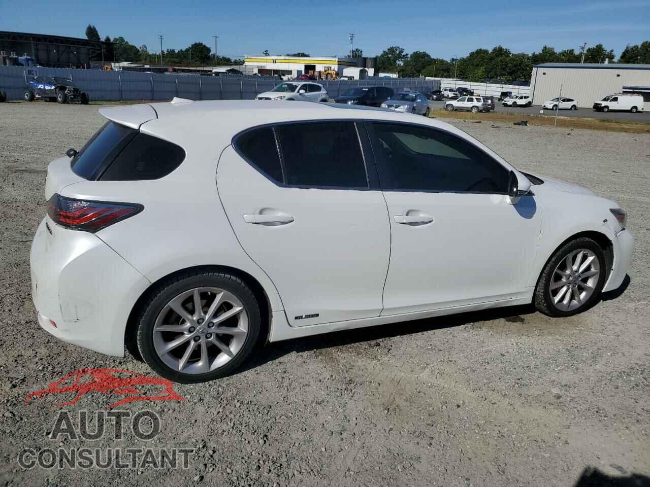 LEXUS CT 200 2013 - JTHKD5BH0D2142256