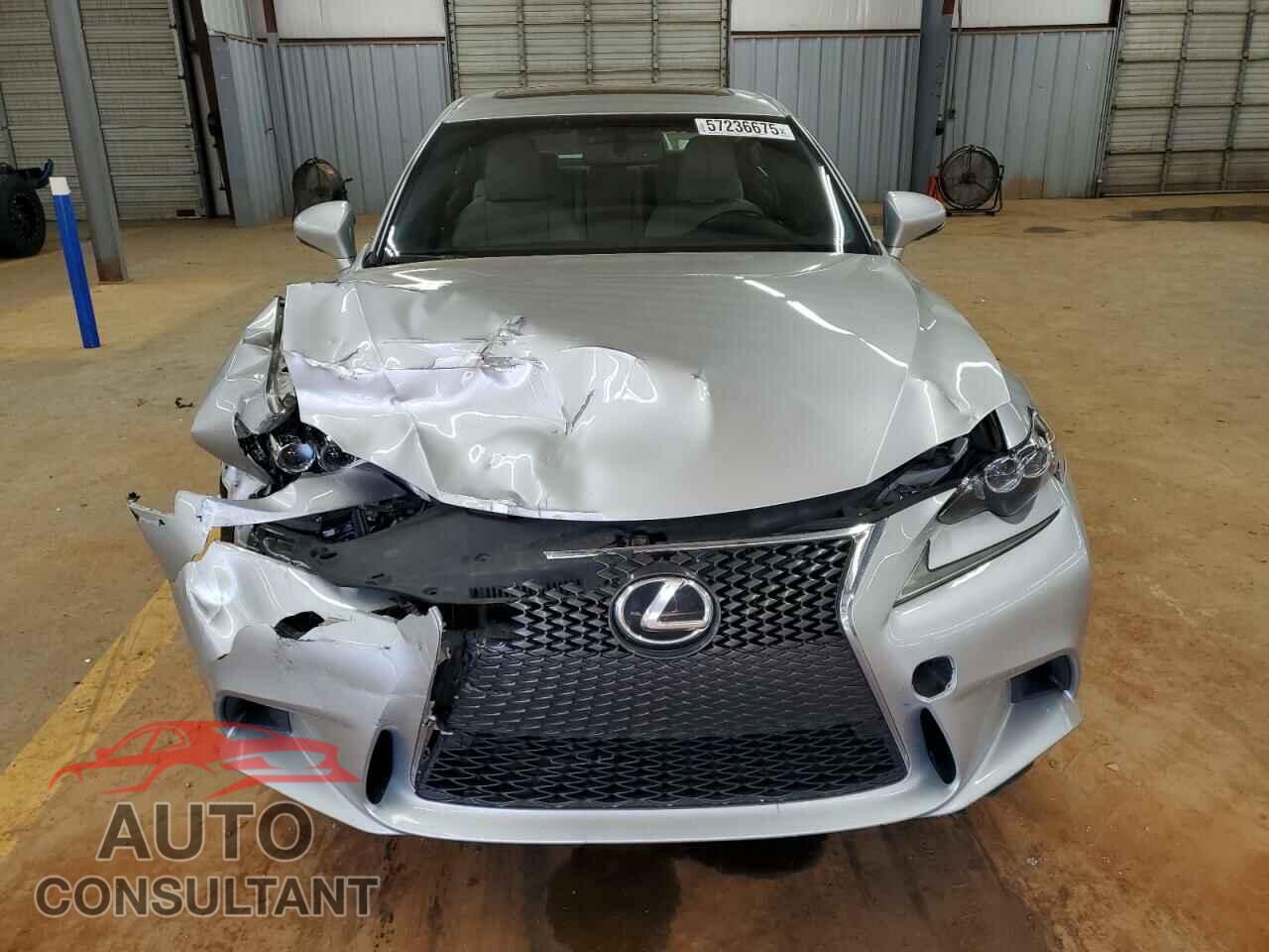 LEXUS IS 2015 - JTHCF1D26F5025718