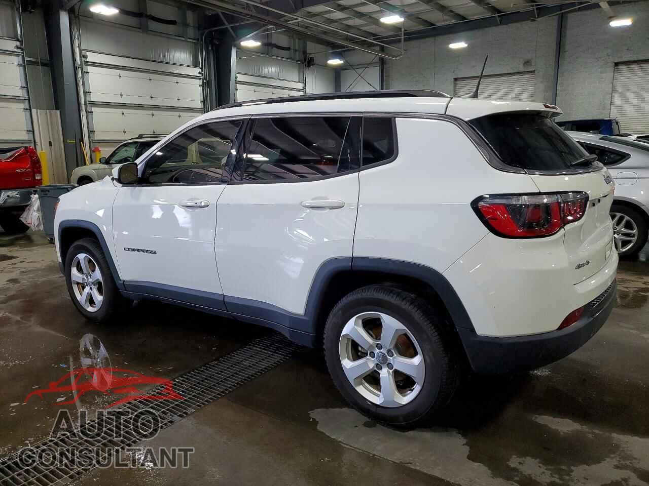 JEEP COMPASS 2017 - 3C4NJDBB9HT646774