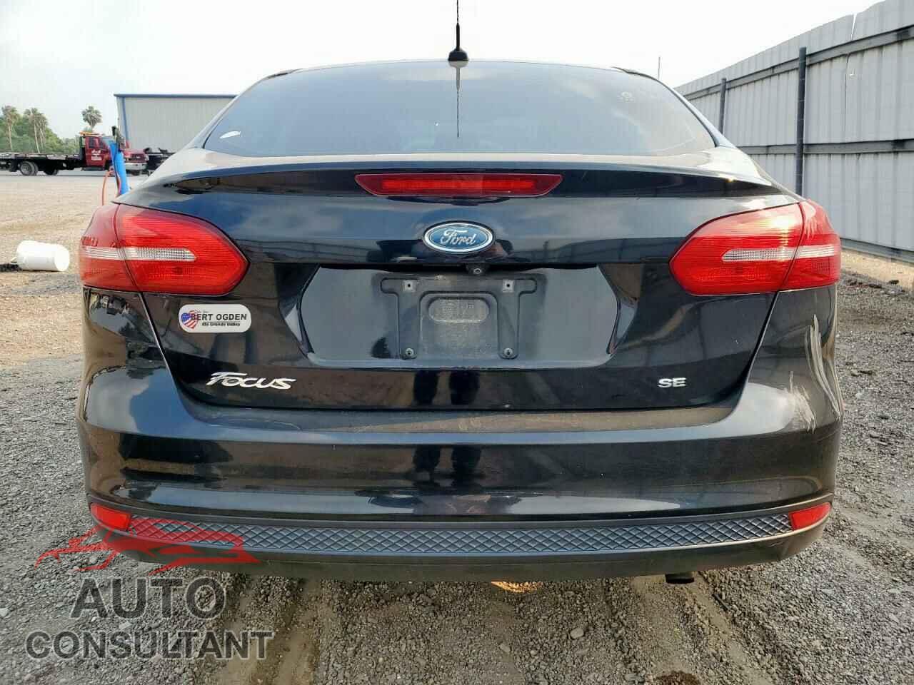 FORD FOCUS 2018 - 1FADP3F29JL204048