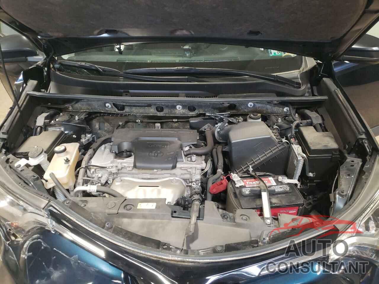 TOYOTA RAV4 2018 - JTMBFREV8JJ740701
