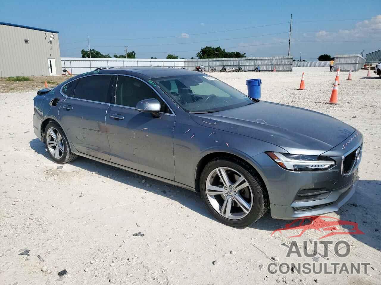 VOLVO S90 2018 - LVY982AK9JP021376