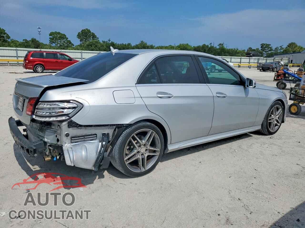 MERCEDES-BENZ E-CLASS 2014 - WDDHF5KBXEB012879