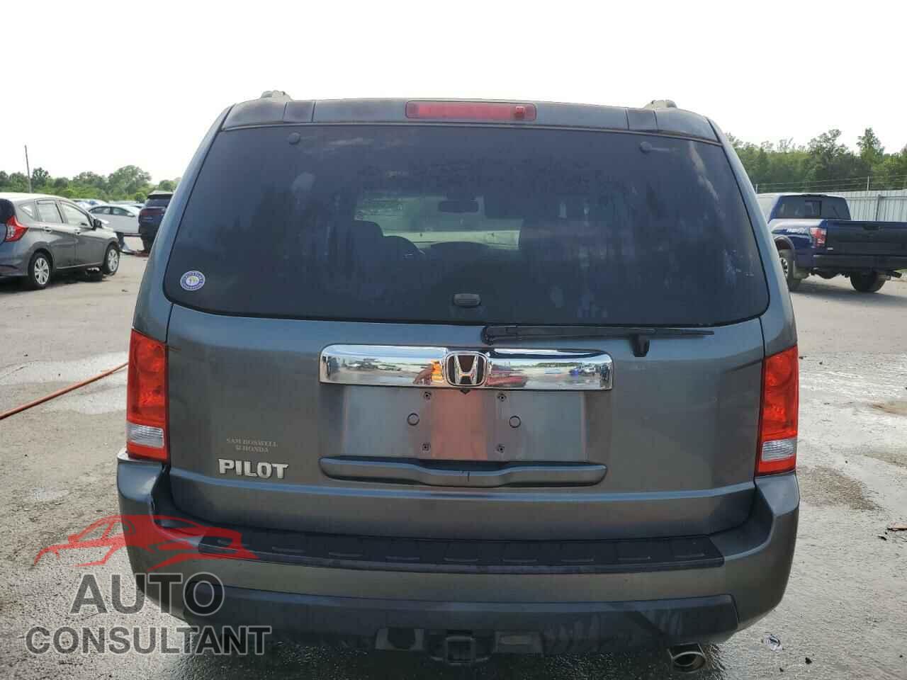 HONDA PILOT 2011 - 5FNYF3H53BB006396