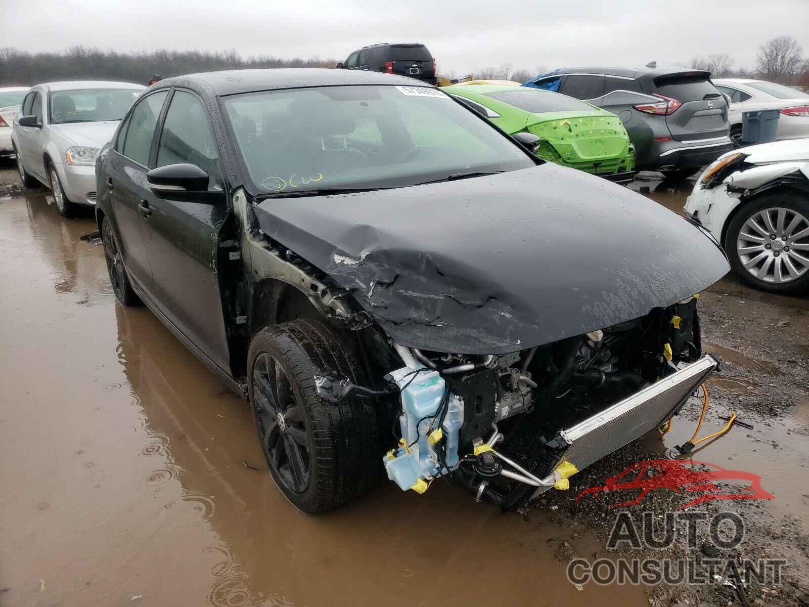 VOLKSWAGEN JETTA 2018 - 3VWD17AJ9JM238696