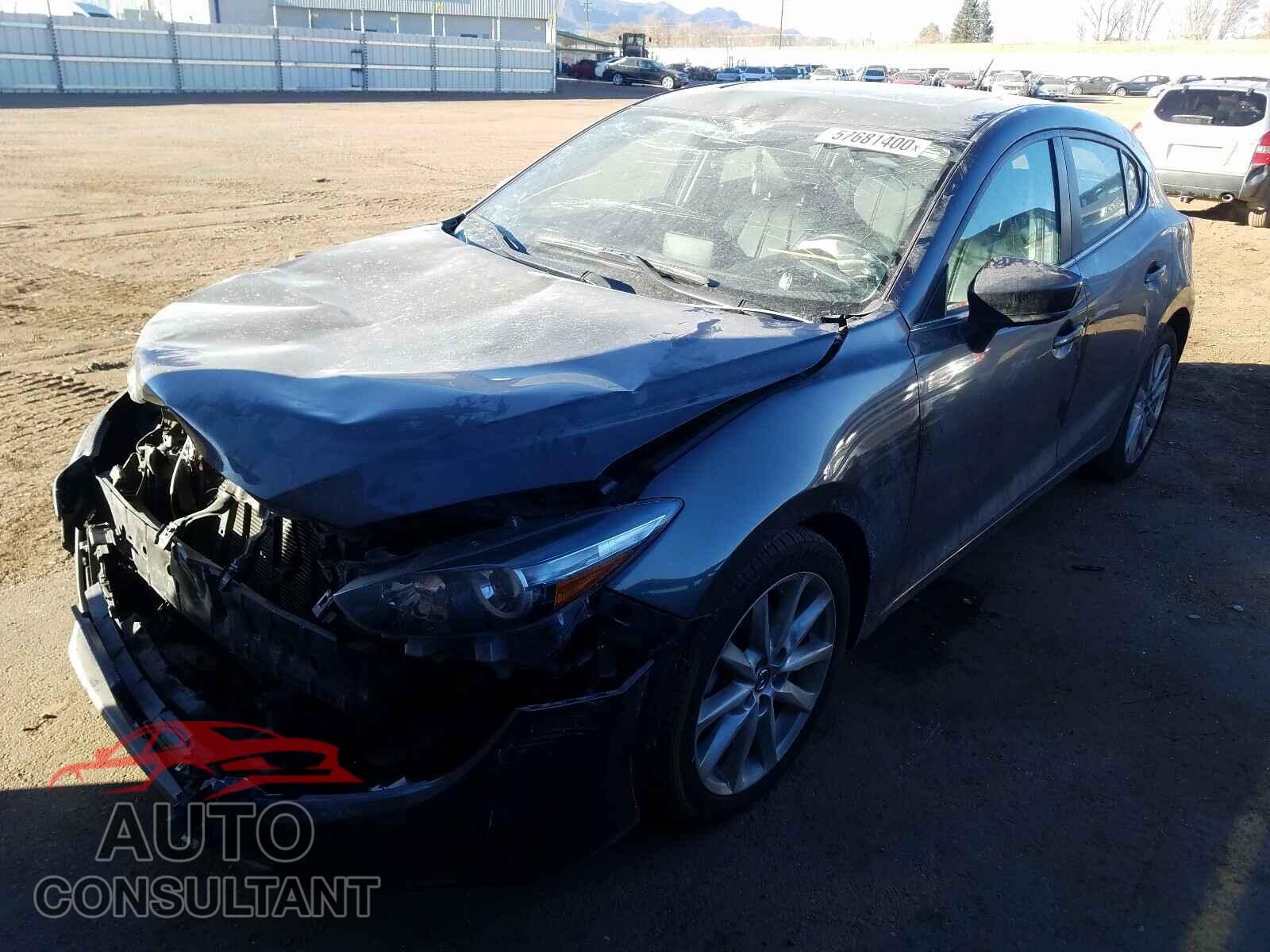 MAZDA 3 2017 - 3MZBN1L34HM126955