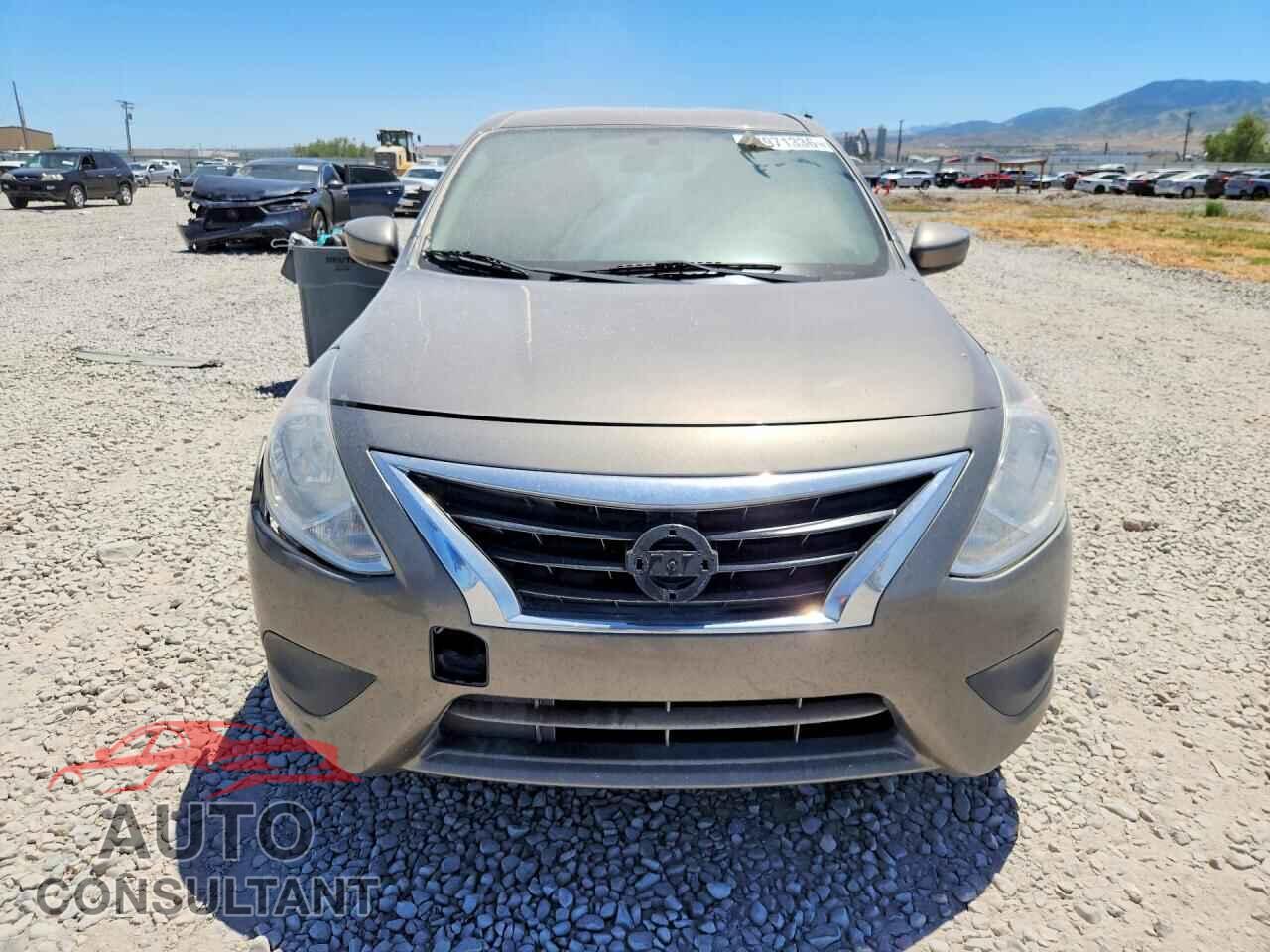 NISSAN VERSA 2017 - 3N1CN7AP2HK428811
