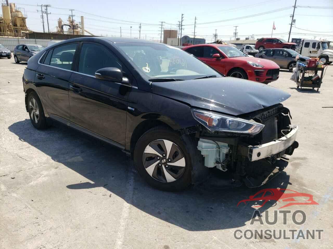 HYUNDAI IONIQ 2017 - KMHC75LC3HU021484