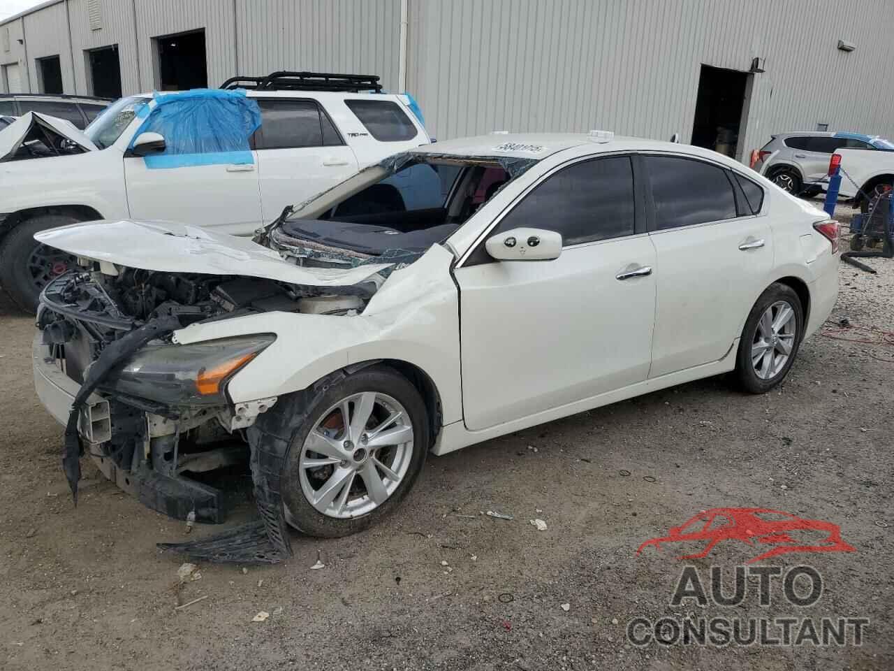 NISSAN ALTIMA 2014 - 1N4AL3AP3EC194639