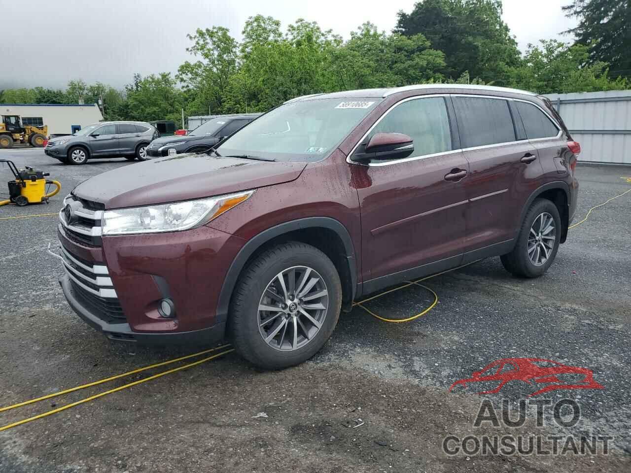 TOYOTA HIGHLANDER 2019 - 5TDJZRFH2KS722663