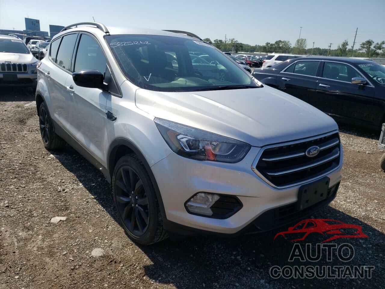FORD ESCAPE 2019 - 1FMCU9GD3KUB10126