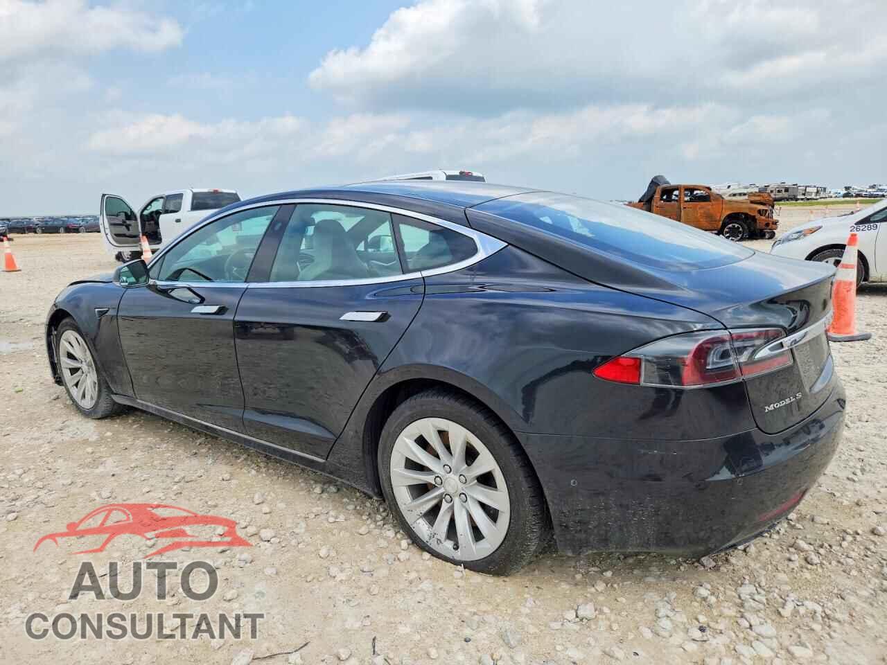 TESLA MODEL S 2016 - 5YJSA1E1XGF174716