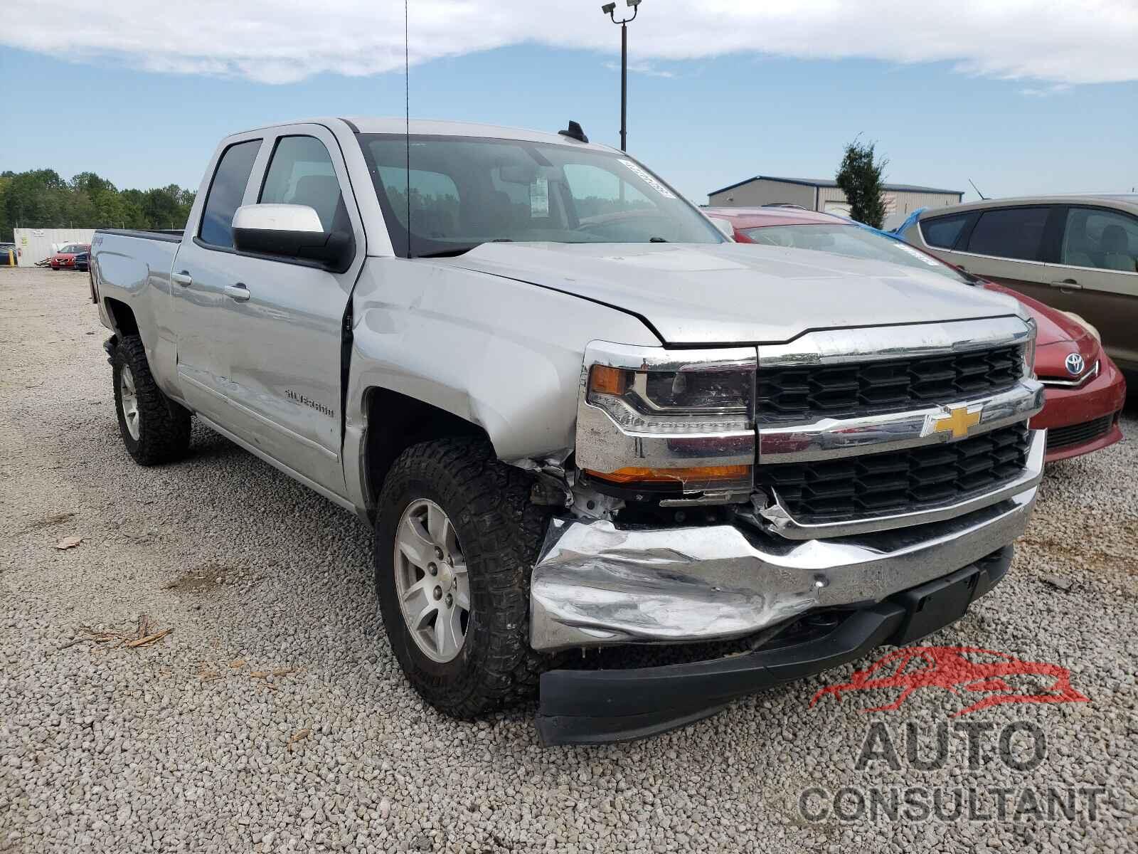 CHEVROLET SILVERADO 2018 - 1GCVKREC1JZ126842