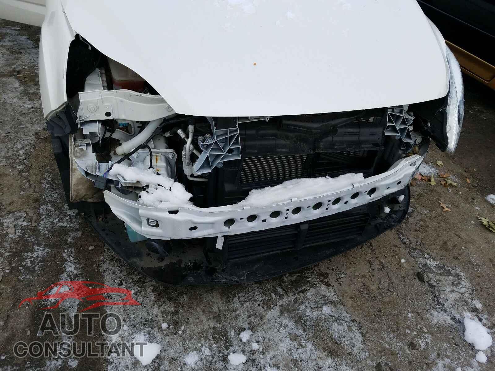 FORD CMAX 2017 - 1FADP5DU5HL104958