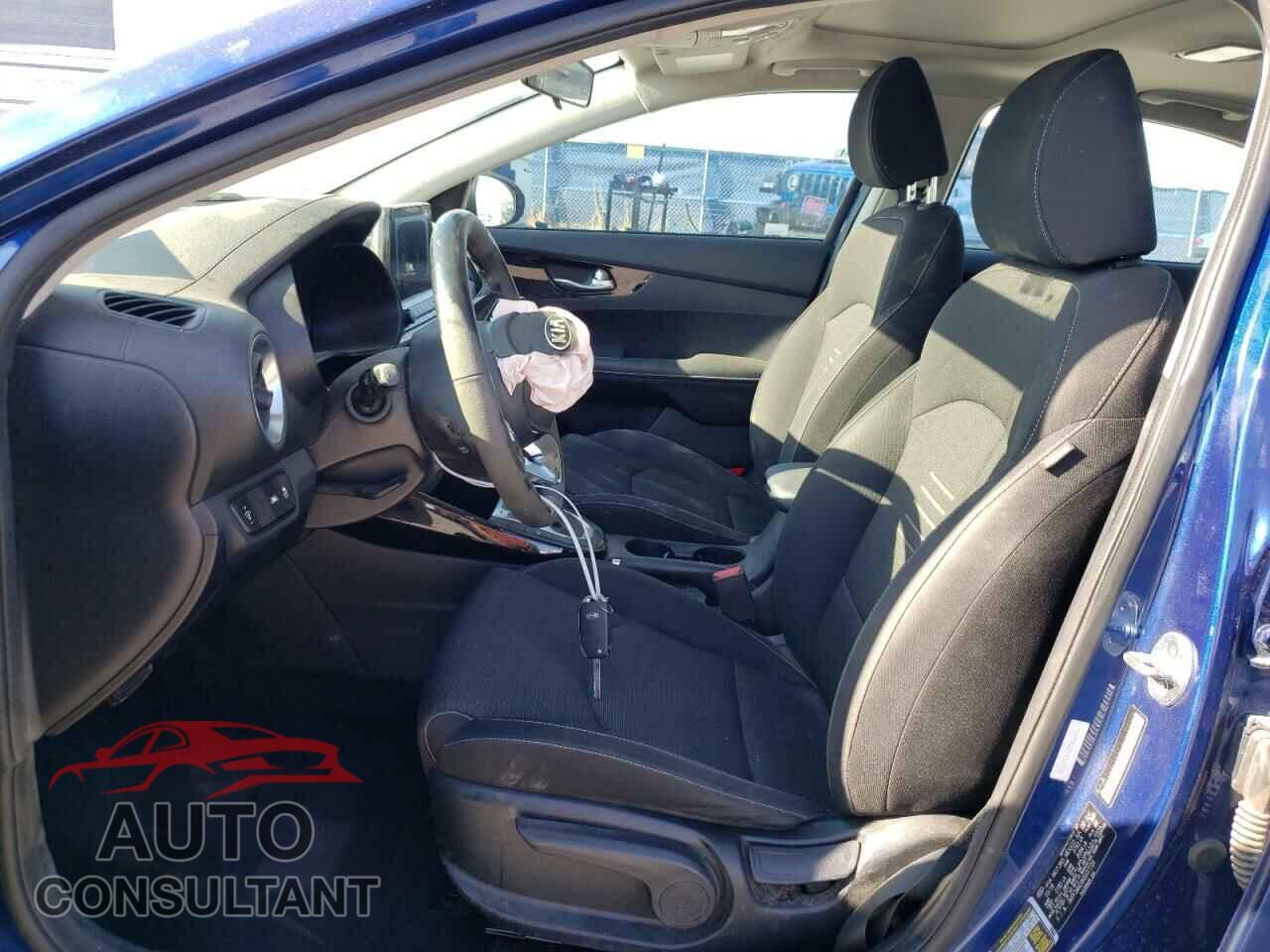 KIA FORTE 2019 - 3KPF34AD3KE037726