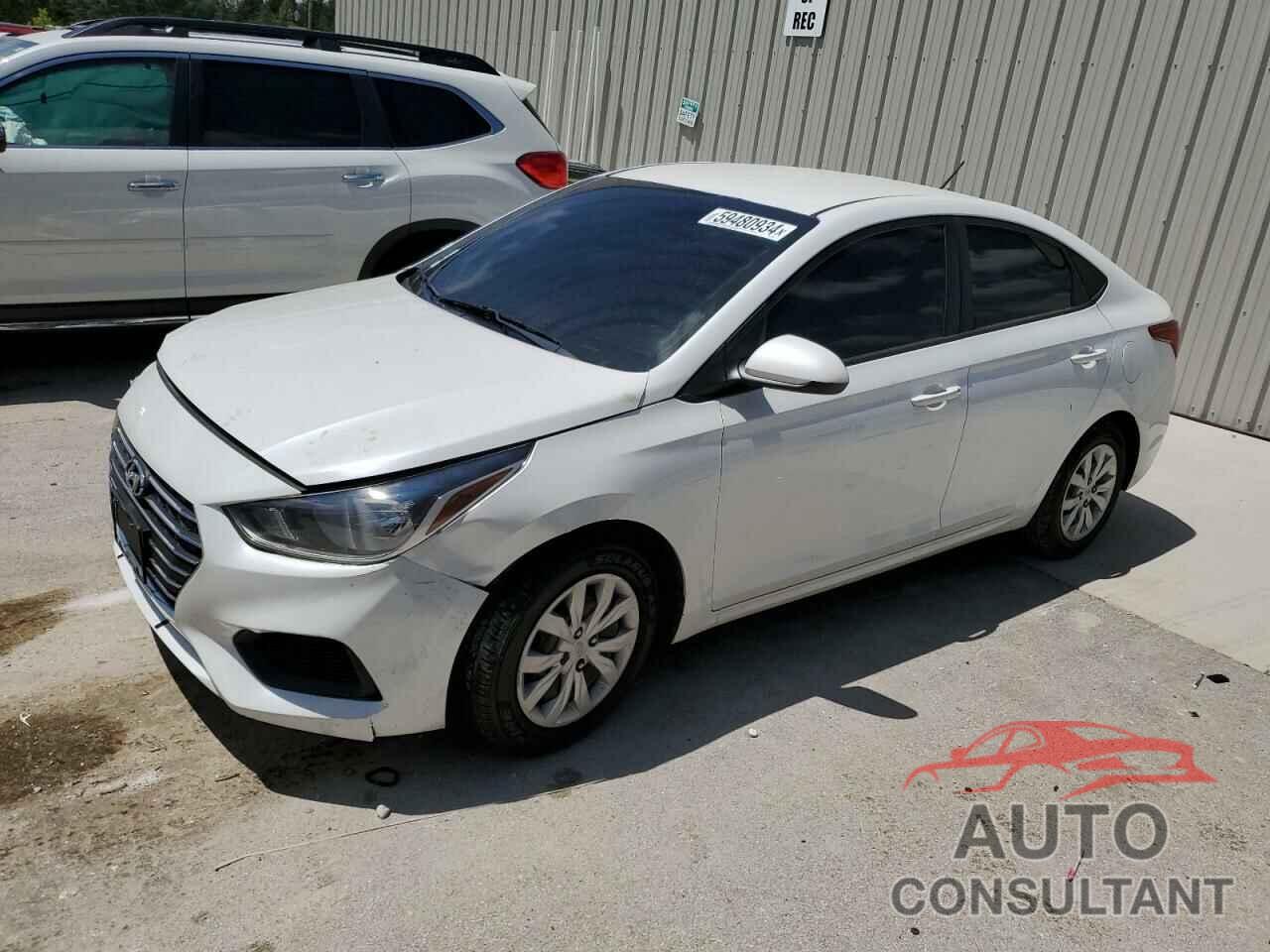 HYUNDAI ACCENT 2019 - 3KPC24A3XKE083969