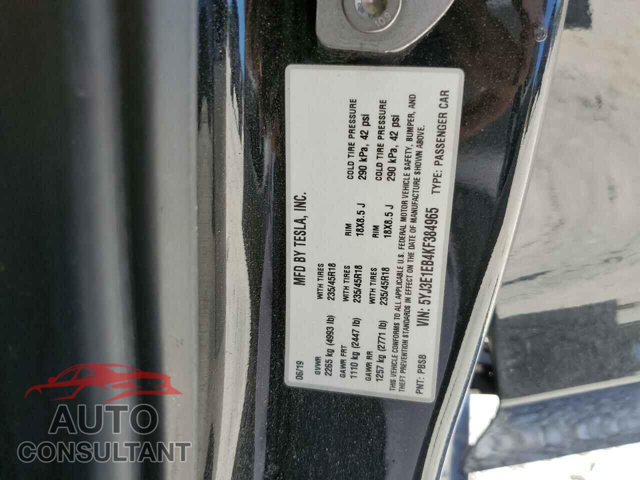 TESLA MODEL 3 2019 - 5YJ3E1EB4KF384965