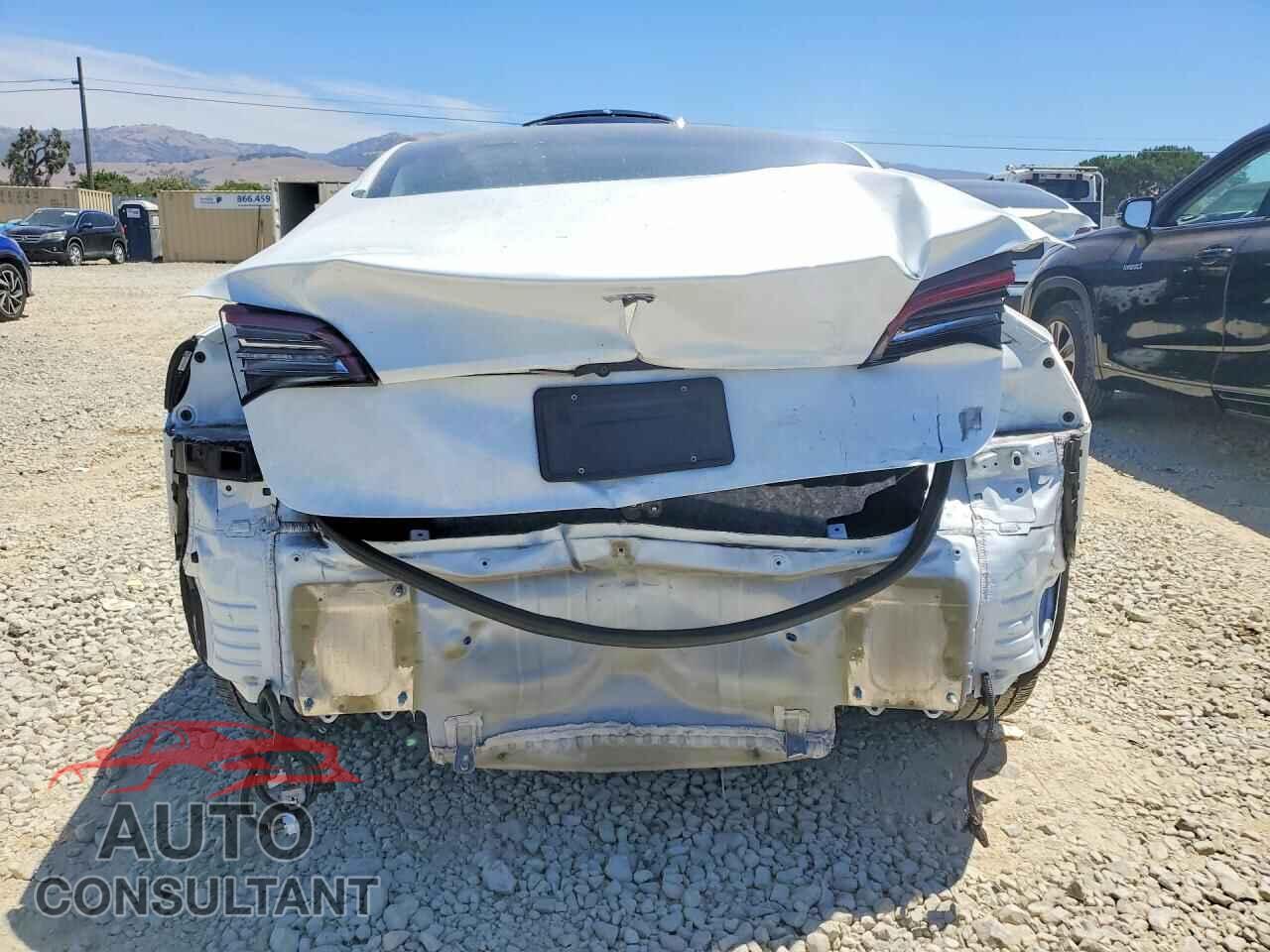 TESLA MODEL 3 2023 - 5YJ3E1EA7PF404110