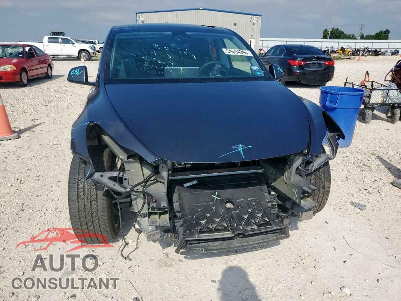 TESLA MODEL Y 2023 - 7SAYGDEE8PA093260