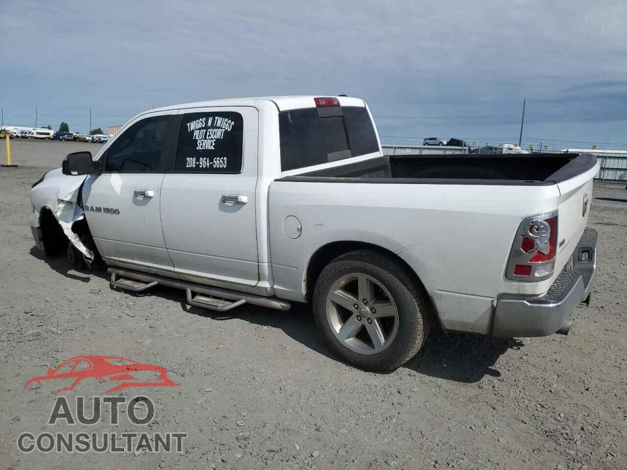 DODGE RAM 1500 2012 - 1C6RD7LT9CS135410