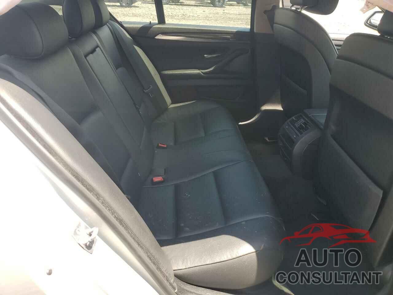 BMW 5 SERIES 2011 - WBAFU7C57BC778129