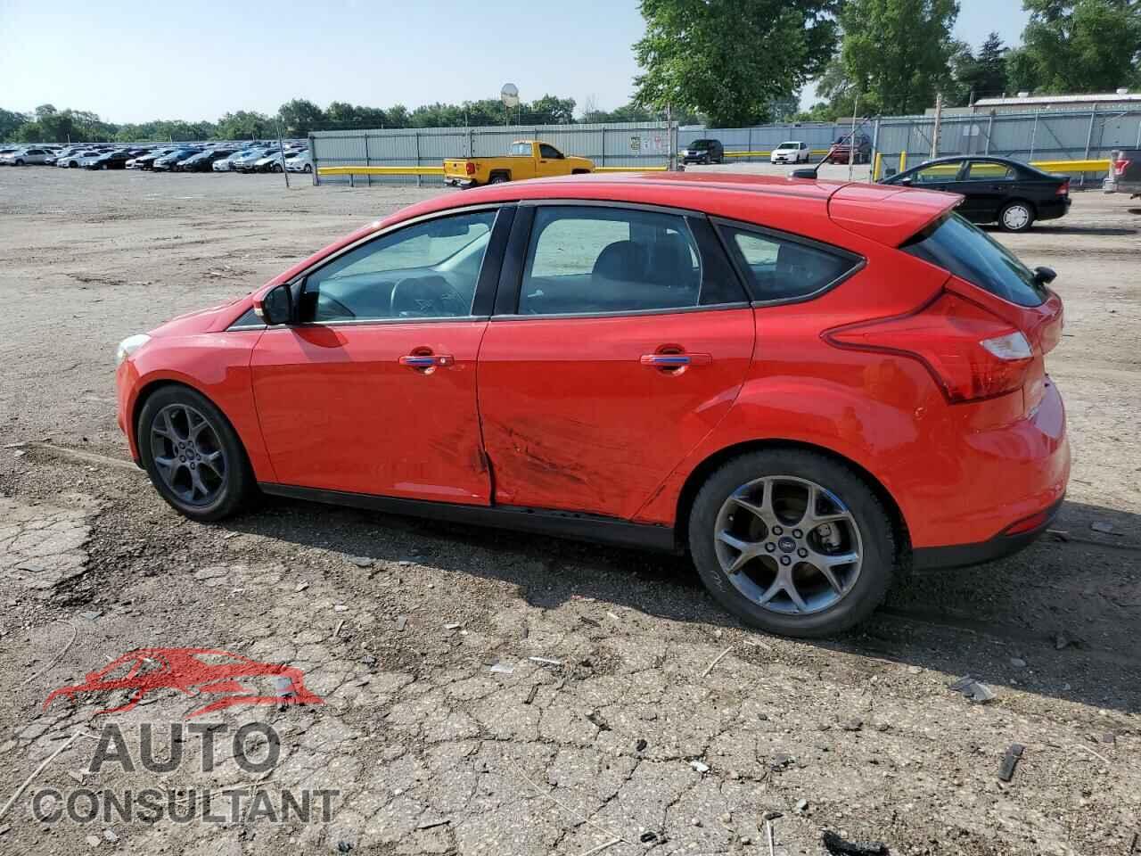 FORD FOCUS 2014 - 1FADP3K2XEL175641