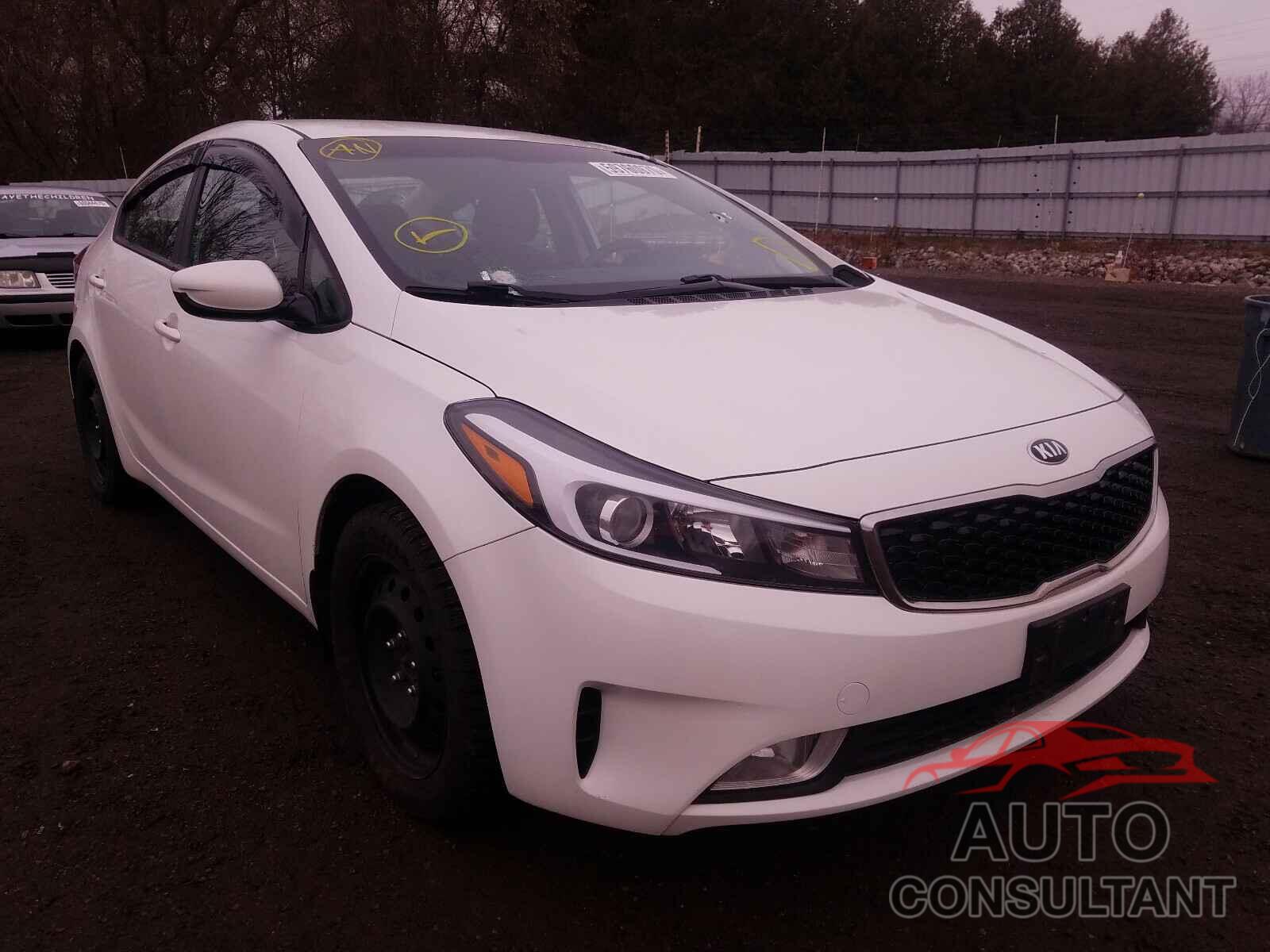 KIA FORTE 2018 - 3KPFL4A71JE182045