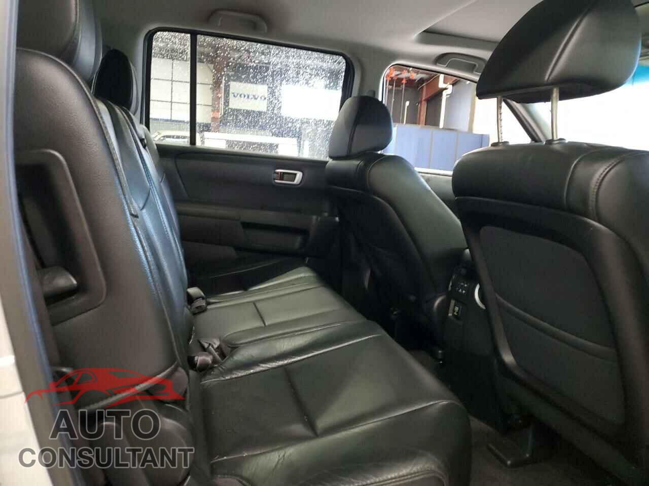 HONDA PILOT 2012 - 5FNYF4H58CB016008