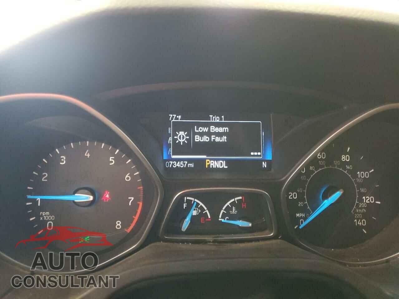 FORD FOCUS 2017 - 1FADP3K28HL265813