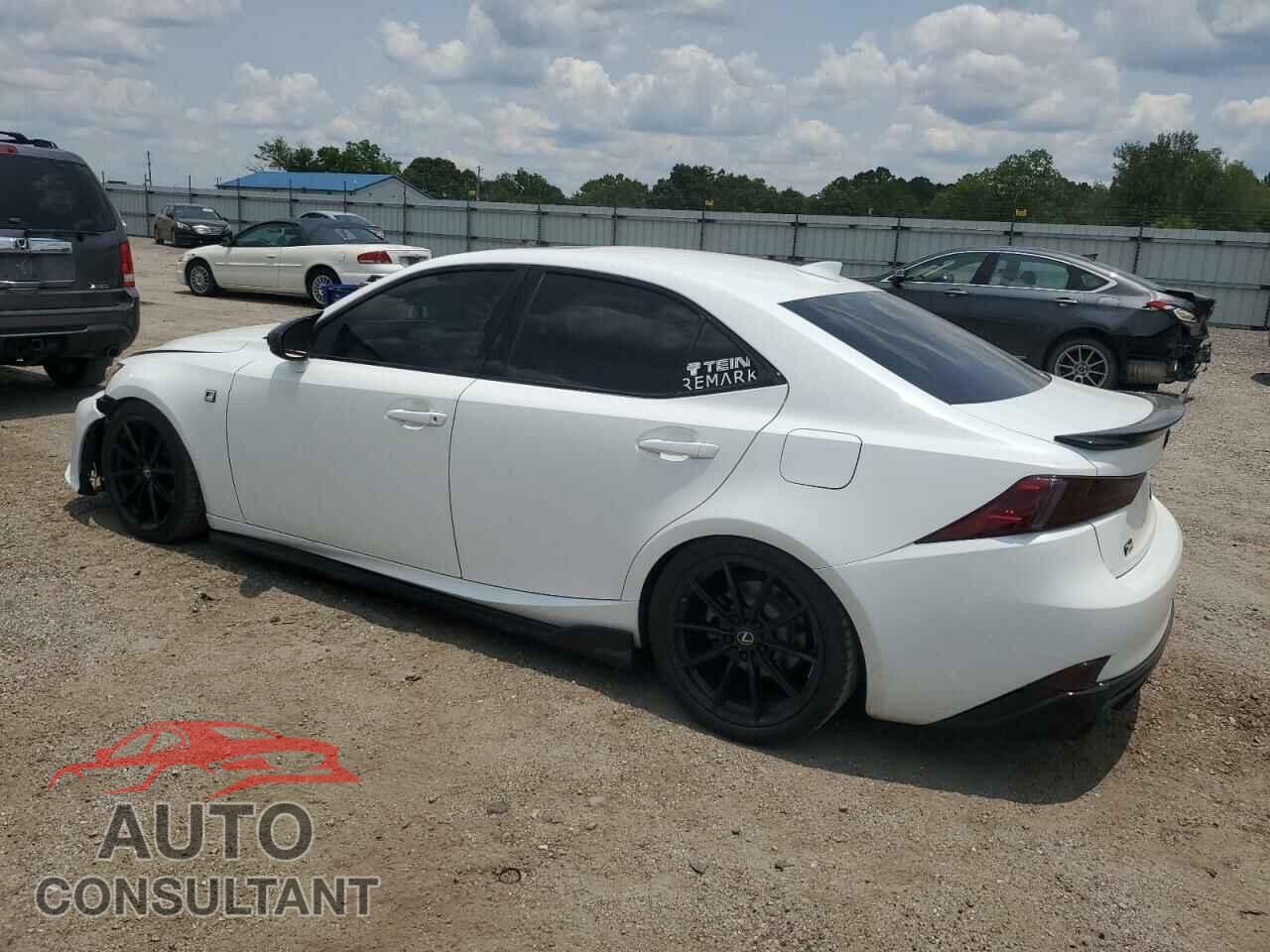 LEXUS IS 2015 - JTHBF1D20F5049900