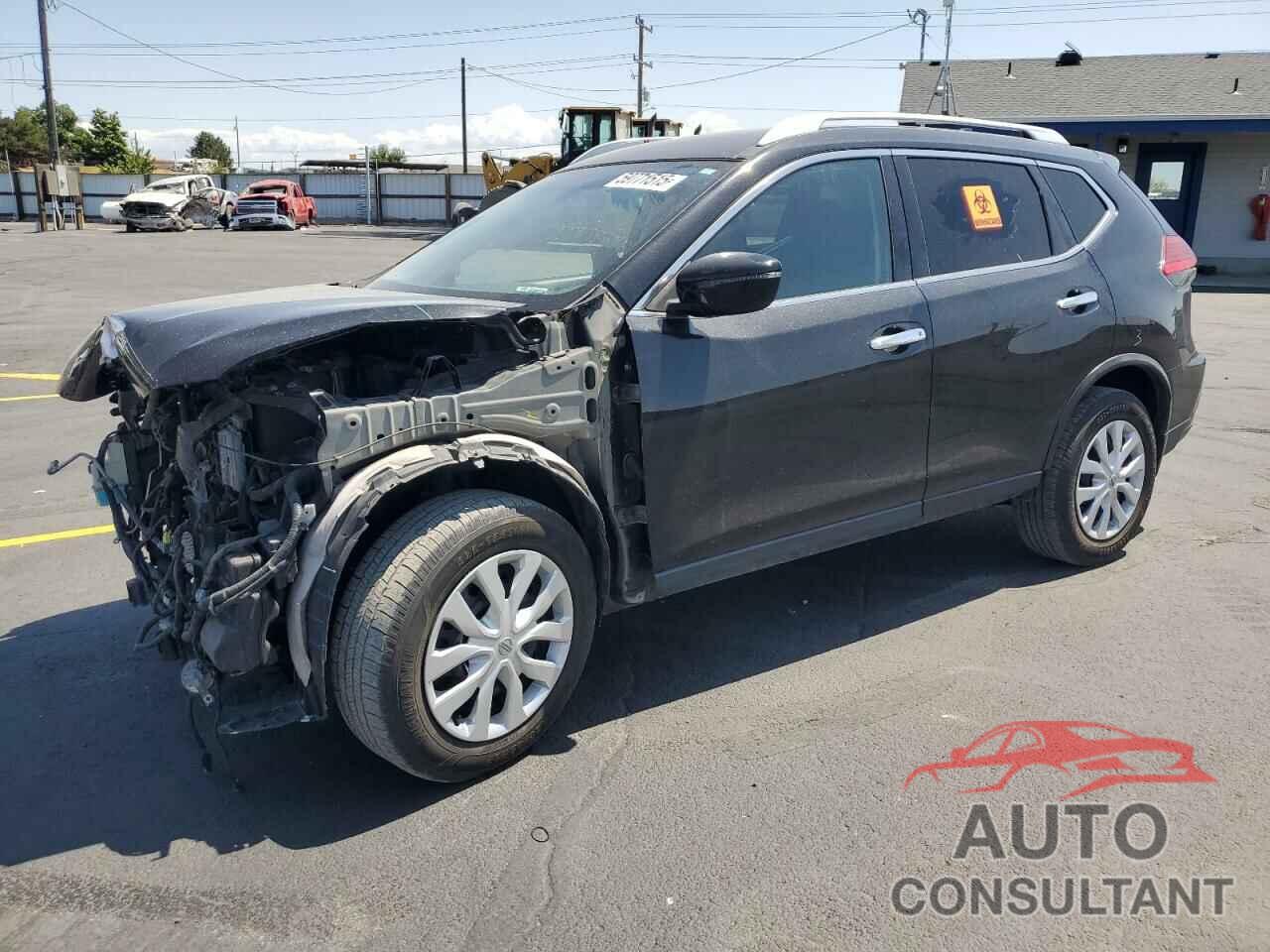 NISSAN ROGUE 2017 - KNMAT2MV4HP562399