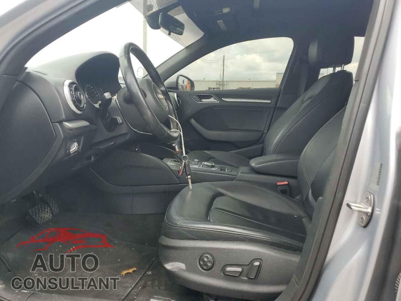 AUDI A3 2016 - WAUA7GFF4G1062622
