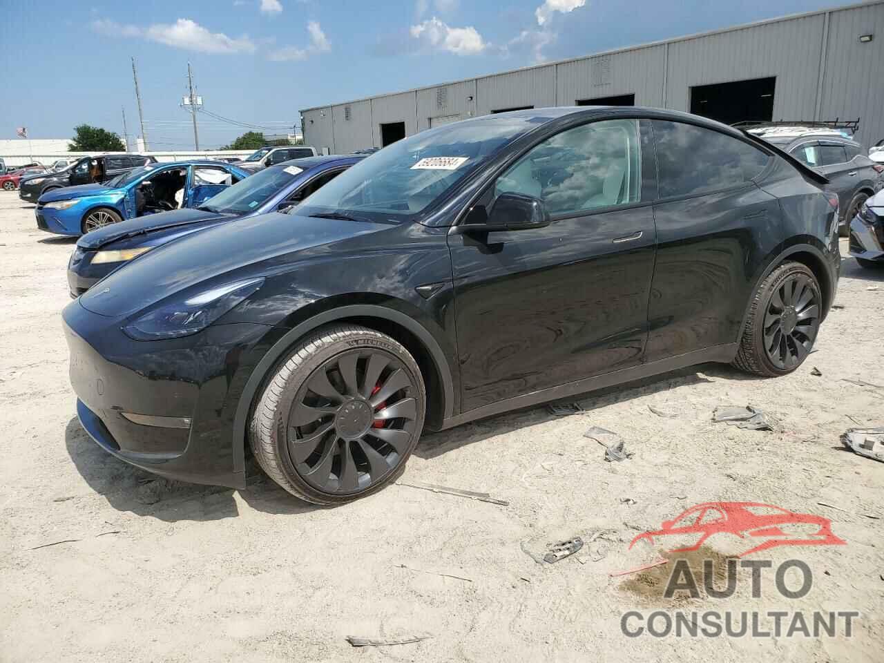 TESLA MODEL Y 2023 - 7SAYGDEF1PF857669