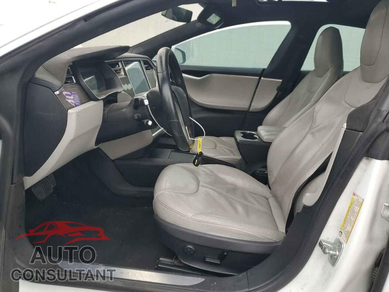 TESLA MODEL S 2015 - 5YJSA1H12FFP73295