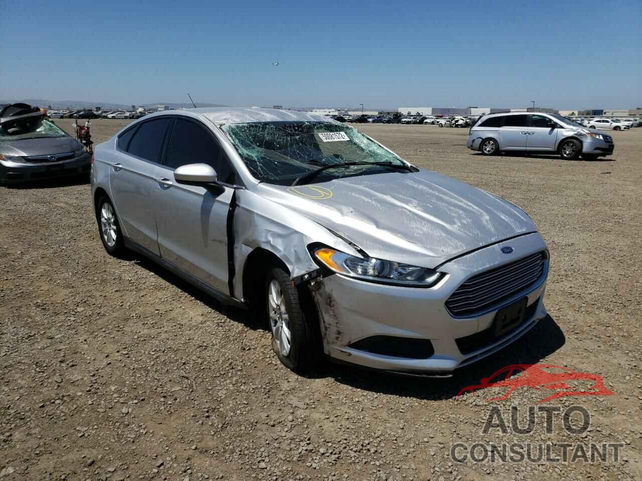 FORD FUSION 2016 - 3FA6P0G76GR123245