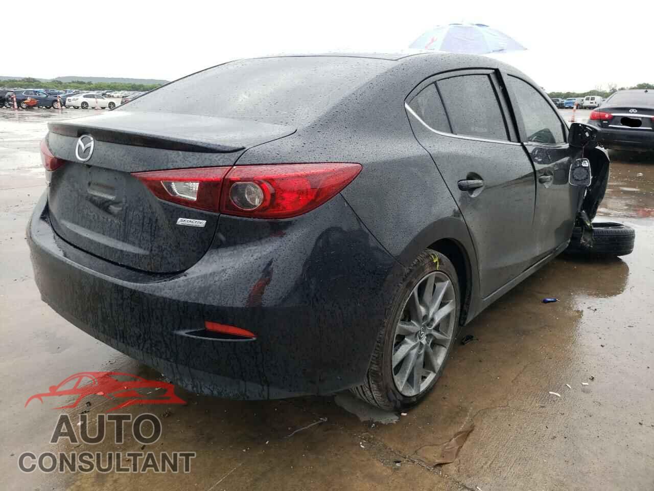 MAZDA 3 2018 - 3MZBN1V34JM202290