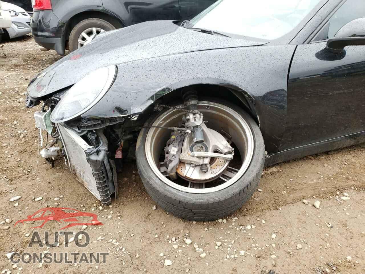 PORSCHE 911 2017 - WP0CA2A95HS141200