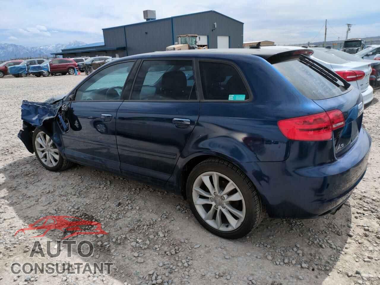 AUDI A3 2013 - WAUDFAFM3DA028517