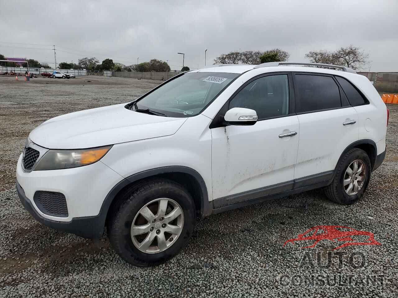 KIA SORENTO 2011 - 5XYKT4A24BG124972
