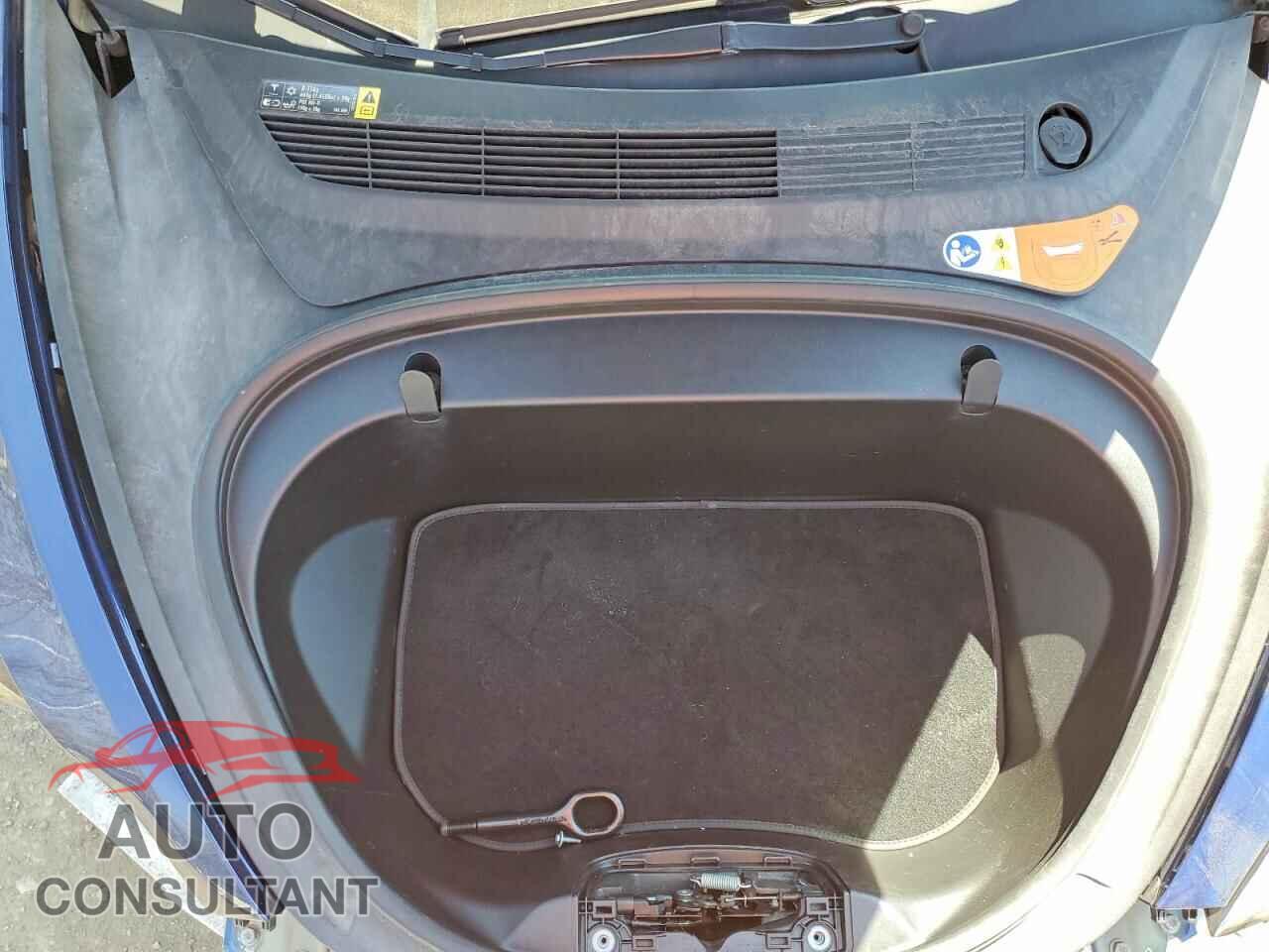 TESLA MODEL 3 2018 - 5YJ3E1EA3JF030120