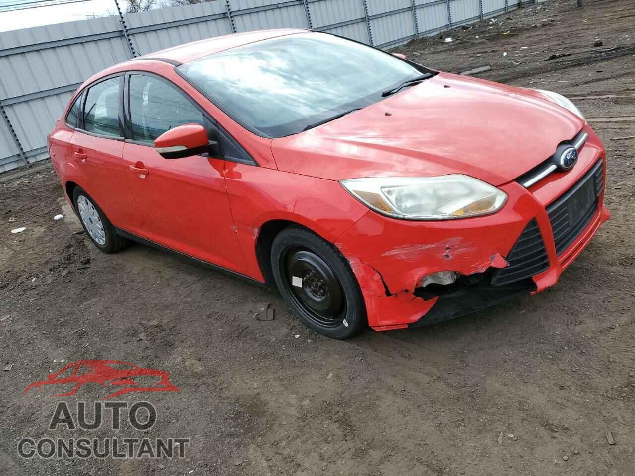 FORD FOCUS 2014 - 1FADP3F2XEL376529