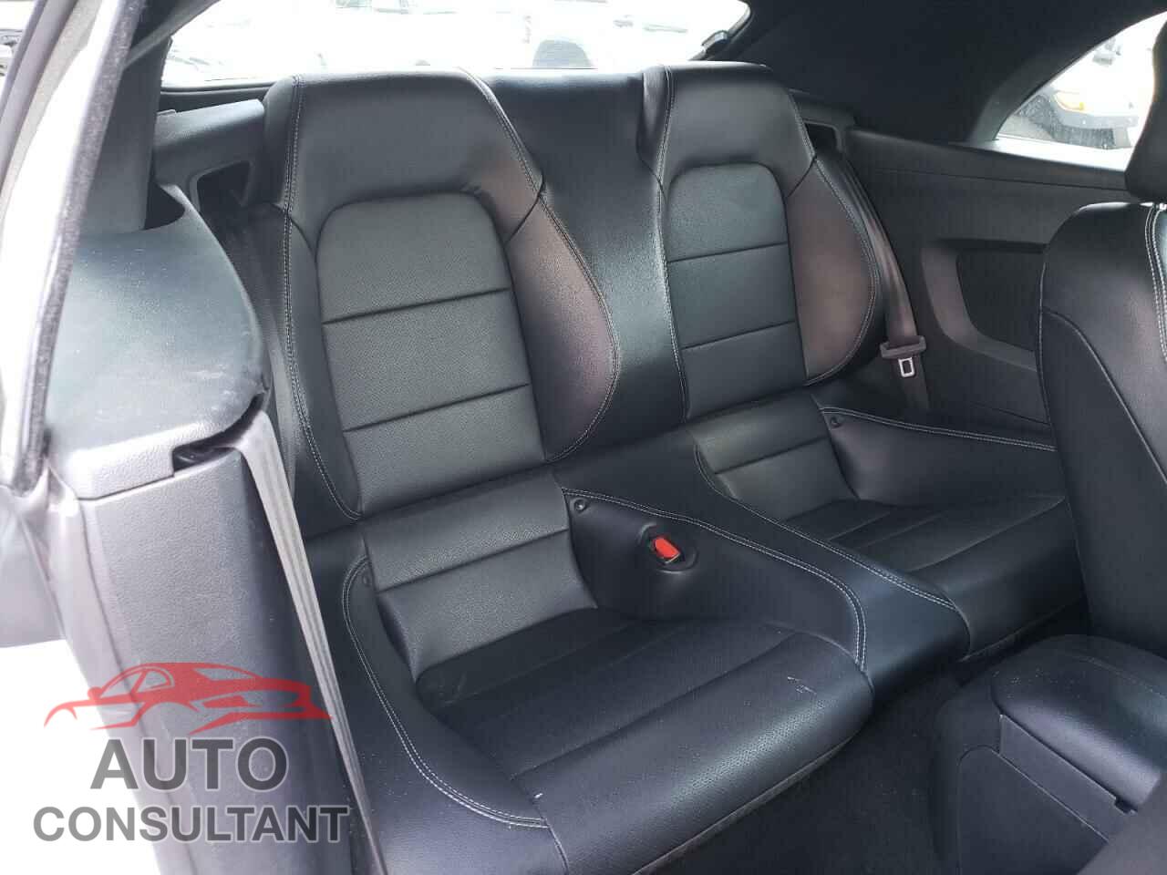 FORD MUSTANG 2021 - 1FATP8UH4M5101774